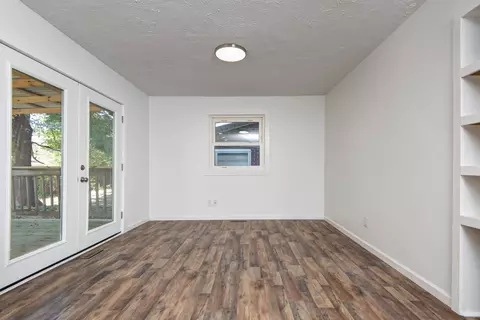 Other - 1020 Edgewood St, Springfield, MO 65807 photo 5 of 10