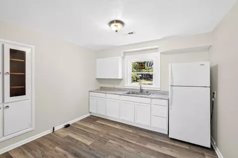 Kitchen - 2120 N Fort Ave, Springfield, MO 65803 photo 1 of 2