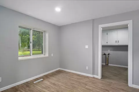 Other - 12 E Hawthorne St, Aurora, MO 65605 photo 3 of 7
