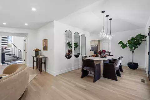Dining - 5554 S Woodcliffe Dr, Springfield, MO 65804 photo 1 of 4