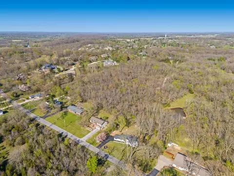 View/Area - 5554 S Woodcliffe Dr, Springfield, MO 65804 photo 2 of 4