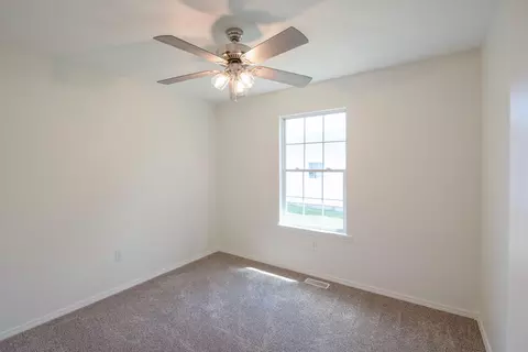 2916 W Chestnut St, Springfield, MO 65803 photo 9