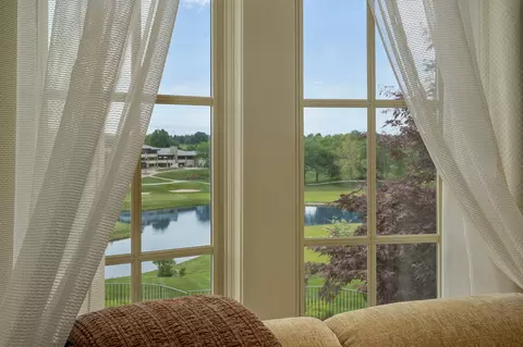 View/Area - 3865 Eaglescliffe Dr, Springfield, MO 65809 photo 13 of 16