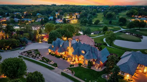 View/Area - 3865 Eaglescliffe Dr, Springfield, MO 65809 photo 14 of 16