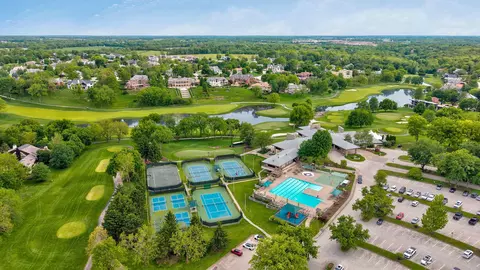 View/Area - 3865 Eaglescliffe Dr, Springfield, MO 65809 photo 11 of 16