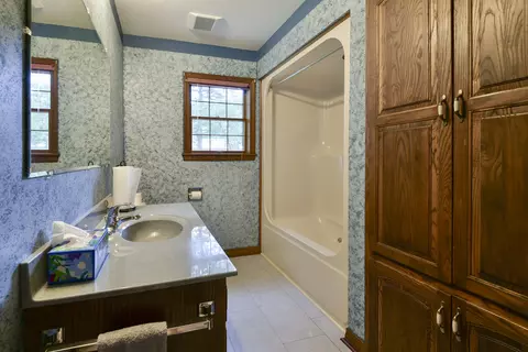 Bath - 25231 Farm Road 1263, Shell Knob, MO 65747 photo 1 of 3
