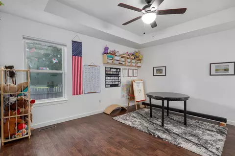 Entry Way - 3430 W Riverside St, Springfield, MO 65807 photo 1 of 1