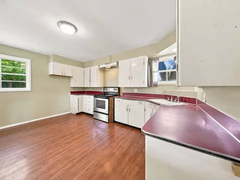 Kitchen - 3001 N Weaver Rd, Ozark, MO 65721 photo 1 of 2