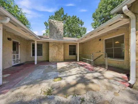 Exterior - 3001 N Weaver Rd, Ozark, MO 65721 photo 6 of 14