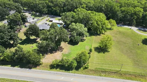 View/Area - 3001 N Weaver Rd, Ozark, MO 65721 photo 2 of 2
