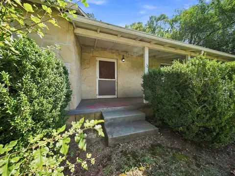 Exterior - 3001 N Weaver Rd, Ozark, MO 65721 photo 3 of 14