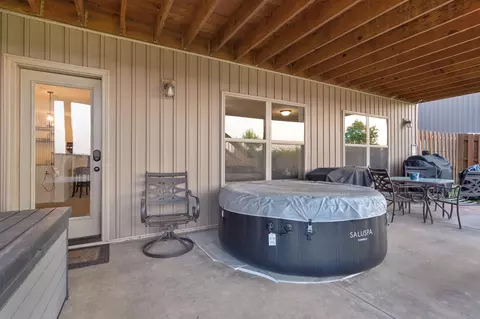 Exterior - 2741 W Fishhook Ave, Ozark, MO 65721 photo 6 of 11