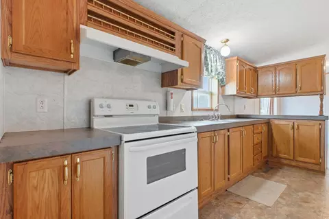 Kitchen - 13449 State Highway J, Conway, MO 65632 photo 1 of 3