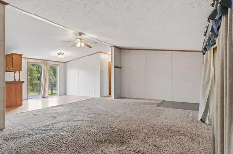 Living - 13449 State Highway J, Conway, MO 65632 photo 3 of 6