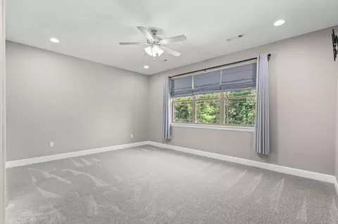 Bedroom - 479 Southview Dr, Branson, MO 65616 photo 4 of 5
