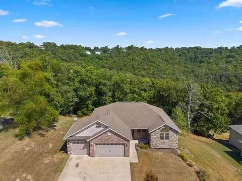 View/Area - 479 Southview Dr, Branson, MO 65616 photo 1 of 6