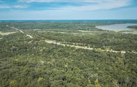9570 NE Highway 82, Osceola, MO 64776