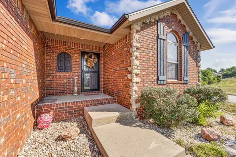 Exterior - 2721 E Clearview Dr, Republic, MO 65738 photo 2 of 8