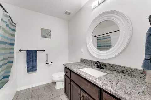 Bath - 2721 E Clearview Dr, Republic, MO 65738 photo 4 of 4