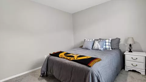 Bedroom - 738 Swiss Rd, Marshfield, MO 65706 photo 4 of 4