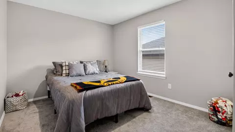 Bedroom - 738 Swiss Rd, Marshfield, MO 65706 photo 3 of 4