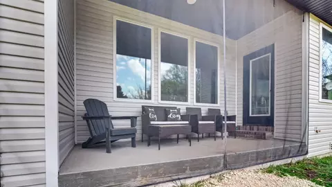 Exterior - 738 Swiss Rd, Marshfield, MO 65706 photo 4 of 8