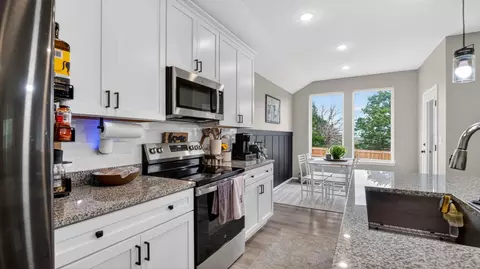 Kitchen - 738 Swiss Rd, Marshfield, MO 65706 photo 1 of 3