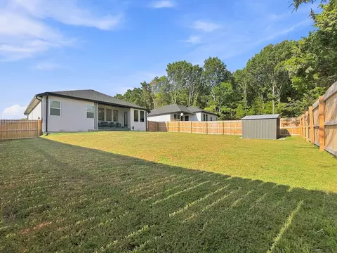 Exterior - 738 Swiss Rd, Marshfield, MO 65706 photo 6 of 8