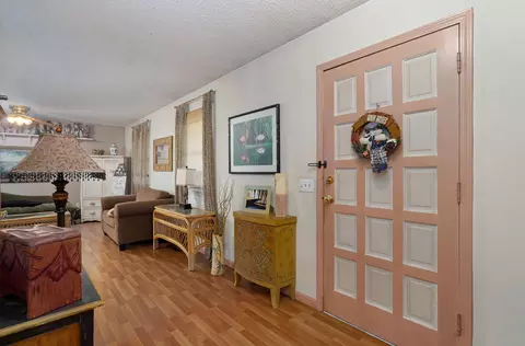 Entry Way - 6230 E Spring Circle Dr, Springfield, MO 65809 photo 1 of 2