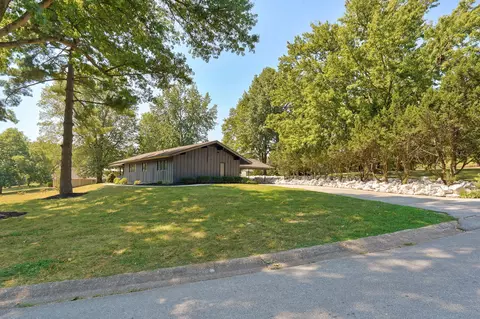 Exterior - 2025 S Arlington Ter, Springfield, MO 65804 photo 12 of 13