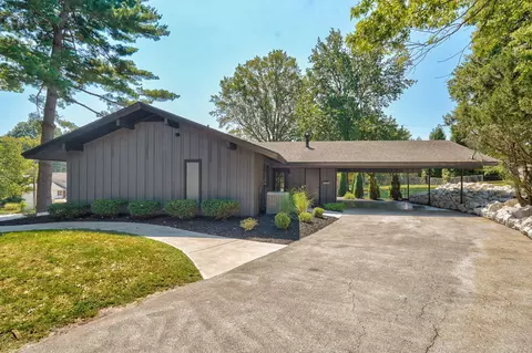 Exterior - 2025 S Arlington Ter, Springfield, MO 65804 photo 3 of 13