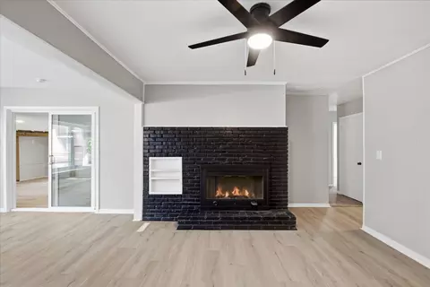Living - 1015 W Downing St, Springfield, MO 65807 photo 2 of 11
