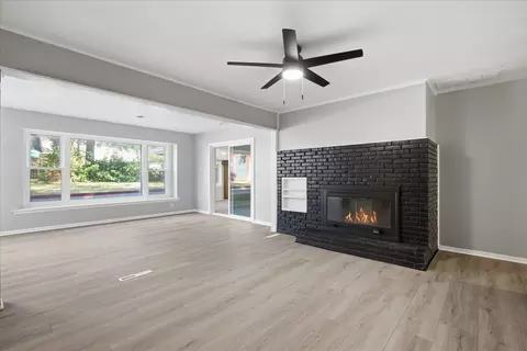 Living - 1015 W Downing St, Springfield, MO 65807 photo 7 of 11