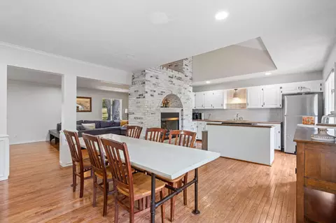Dining - 1105 E Summerhill St, Ozark, MO 65721 photo 1 of 2