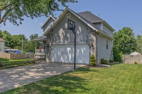 Exterior - 403 E Halsey St, Republic, MO 65738 photo 3 of 11