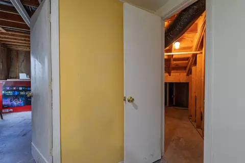 Entry Way - 403 E Halsey St, Republic, MO 65738 photo 10 of 11