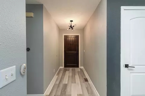 Entry Way - 762 W Juniper Ln, Nixa, MO 65714 photo 1 of 5