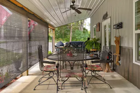 Exterior - 26 E Second Ln, Shell Knob, MO 65747 photo 3 of 16