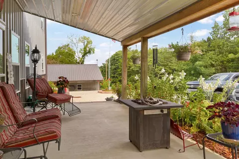 Exterior - 26 E Second Ln, Shell Knob, MO 65747 photo 2 of 16