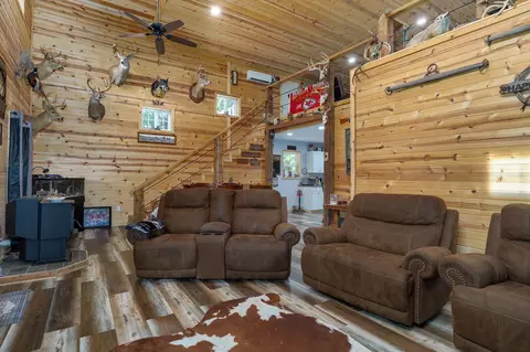 Living - 26 E Second Ln, Shell Knob, MO 65747 photo 2 of 3