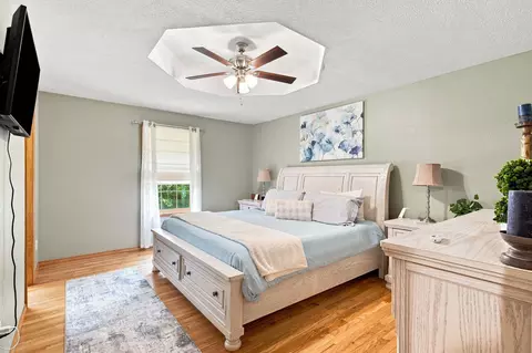 Bedroom - 3892 W Parkridge Cir, Springfield, MO 65802 photo 1 of 5