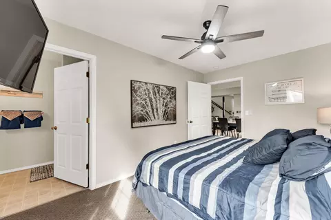 Bedroom - 52 Timber Oaks Trl #B, Branson, MO 65616 photo 2 of 5
