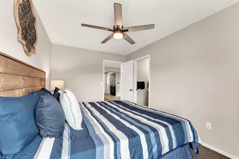 Bedroom - 52 Timber Oaks Trl #B, Branson, MO 65616 photo 3 of 5