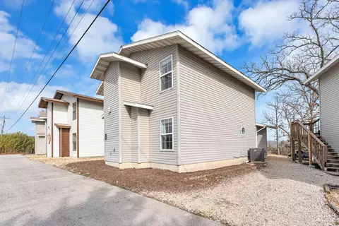 Exterior - 52 Timber Oaks Trl #B, Branson, MO 65616 photo 4 of 8