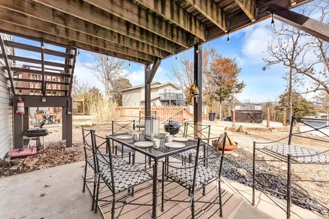Exterior - 52 Timber Oaks Trl #B, Branson, MO 65616 photo 7 of 8