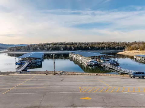 View/Area - 52 Timber Oaks Trl #B, Branson, MO 65616 photo 4 of 7