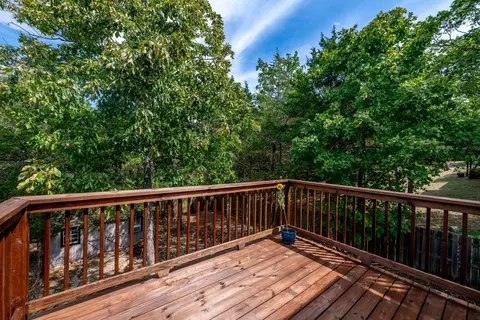 Exterior - 421 Highpoints Rdg, Branson, MO 65616 photo 6 of 10