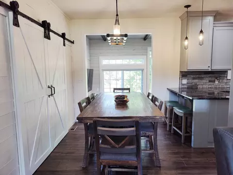 Dining - 2373 E 540th Rd, Buffalo, MO 65622 photo 1 of 1