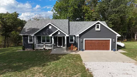 Exterior - 2373 E 540th Rd, Buffalo, MO 65622 photo 16 of 19