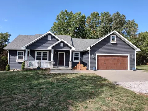 Exterior - 2373 E 540th Rd, Buffalo, MO 65622 photo 2 of 19